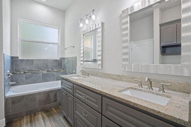 Building Photo - 130 Koele Ct