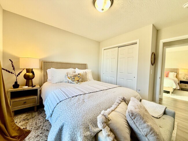 Building Photo - 224 Taylor Dr