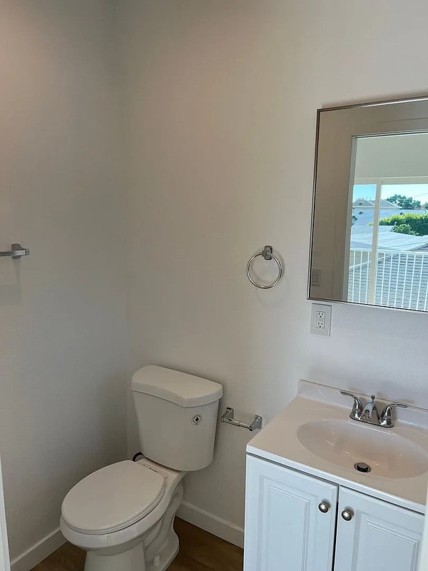 Building Photo - 2228 Conquista Ave