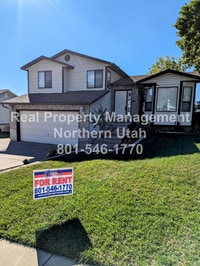 Building Photo - 4 Bedroom 2.5 Bathroom House In Layton