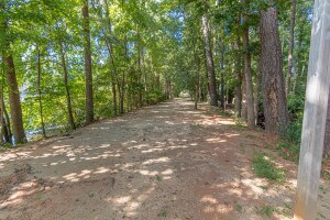 Building Photo - 123 Moss Creek Dr