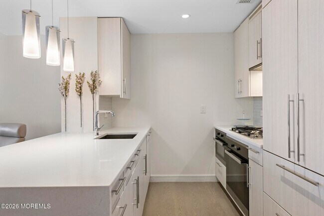 Building Photo - 20 Melrose Terrace