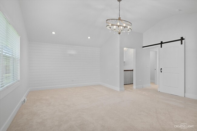 Building Photo - 2S920 Hickory Ln