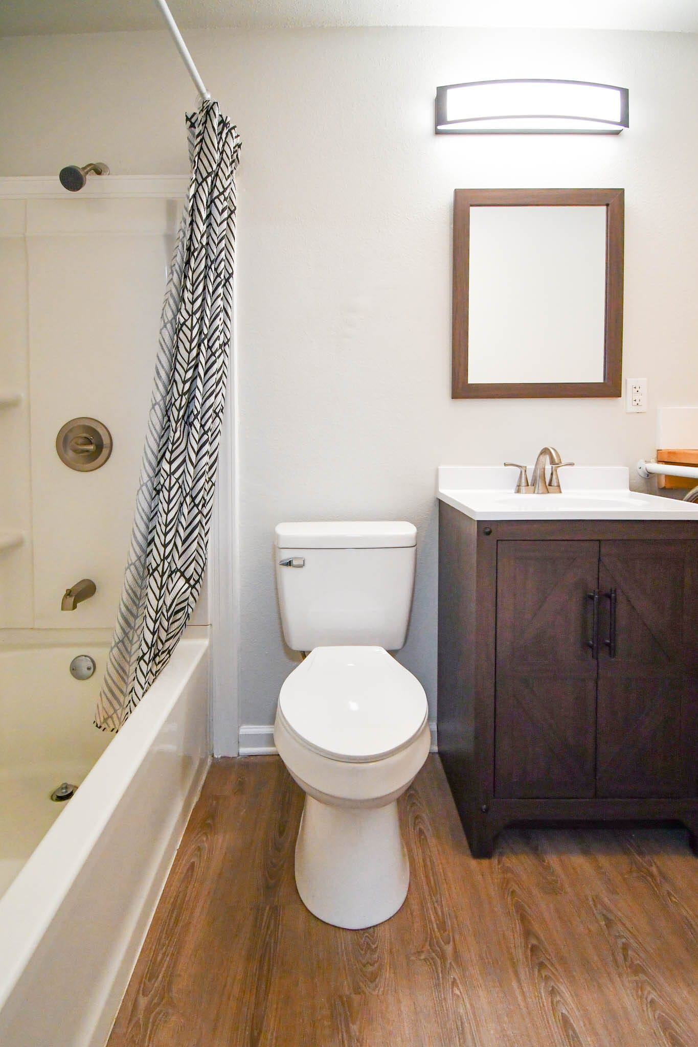 Building Photo - 5094 J E L Drive