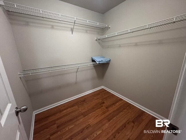 Building Photo - 1517 Regency Rd