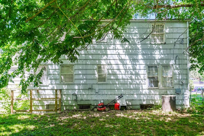 Building Photo - 4131 Eaton St