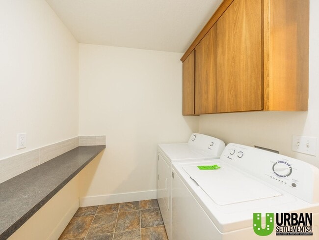 Building Photo - Clean, Comfortable Home in a Great Spokane Valley Location!