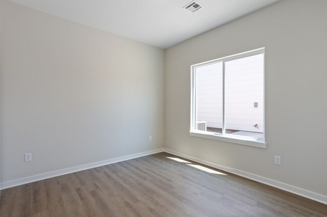 Building Photo - Fox Creek Holly Plan