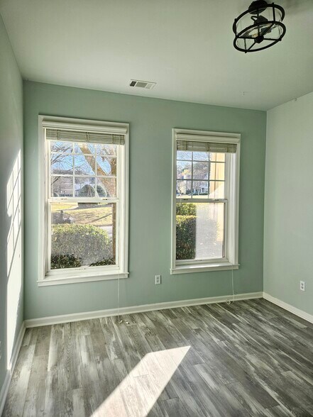 Building Photo - 4361 Grove Field Park NW