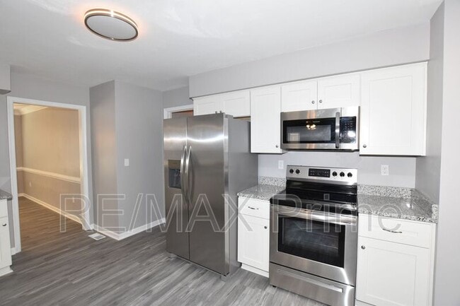 Building Photo - 204 Knell's Ridge Dr