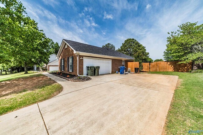Building Photo - 128 Wilder Dr
