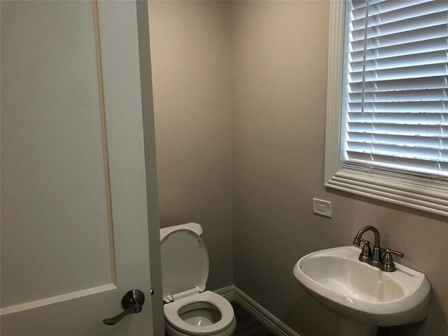 Building Photo - 1808 Wheeler Ave