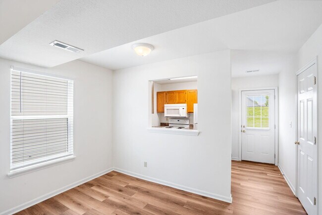 Building Photo - 3517 Prescott Dr