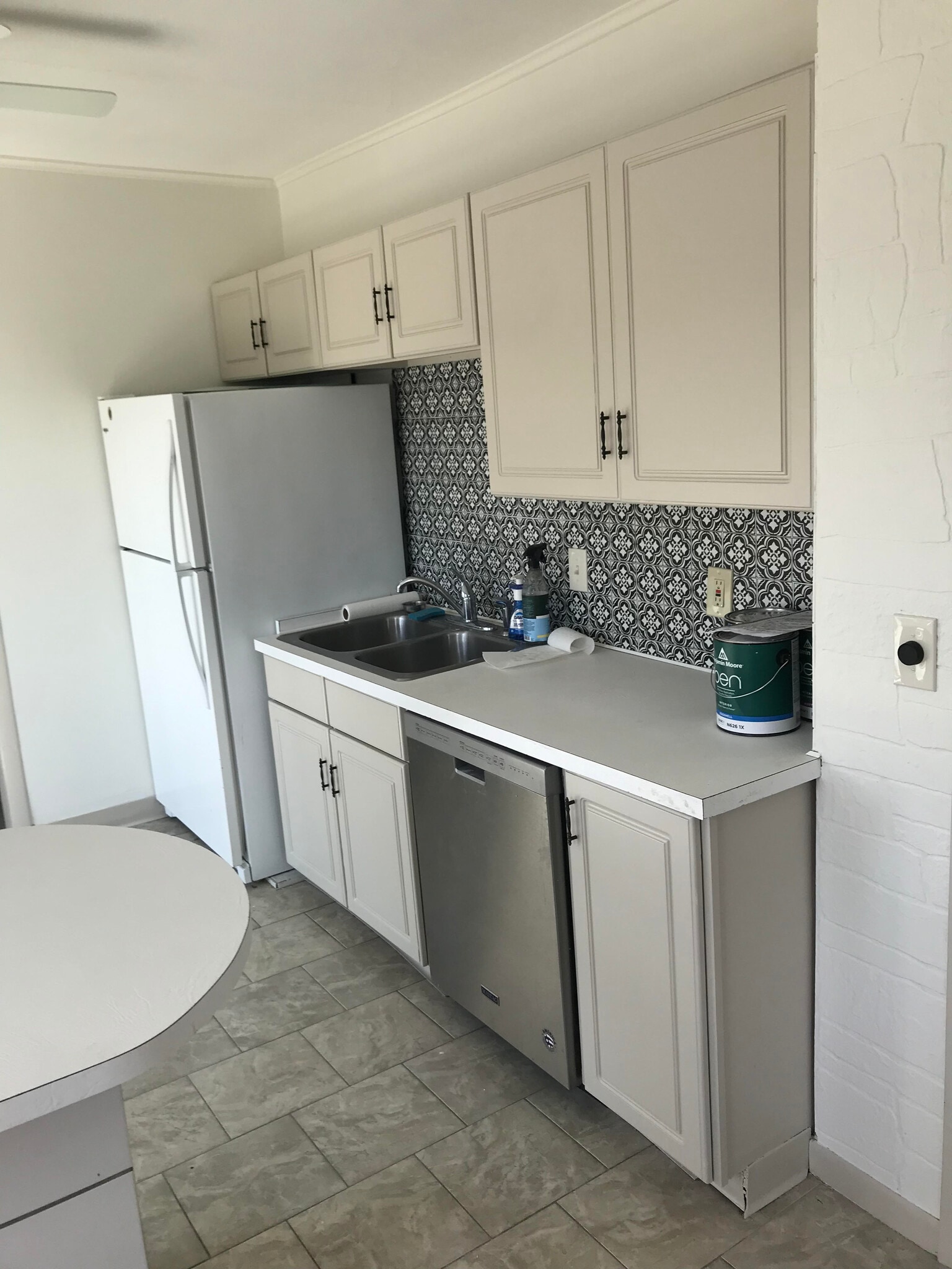 Building Photo - 45 Tiogue Ave