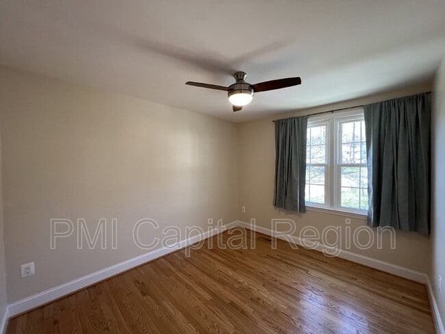 Building Photo - 10201 Millstream Dr