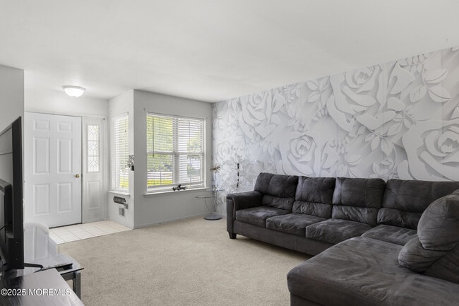 Building Photo - 1604 Aqueduct Ct