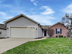 Building Photo - 9235 Sawgrass Dr