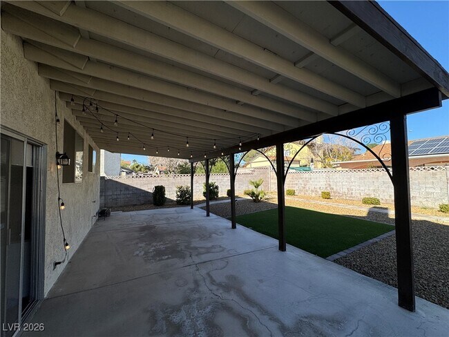 Building Photo - 6328 O'Bannon Dr