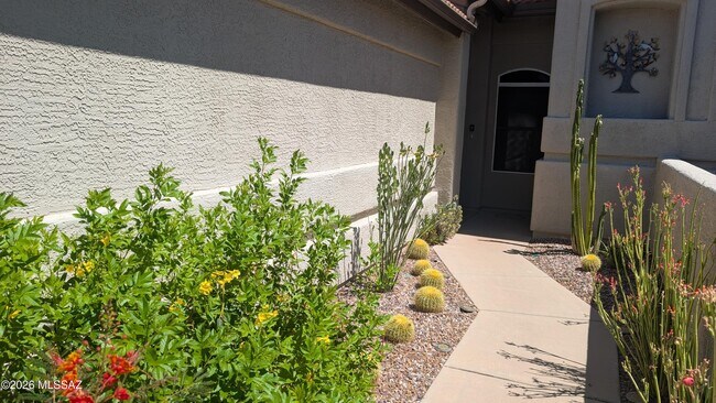Building Photo - 64528 E Wind Ridge Cir
