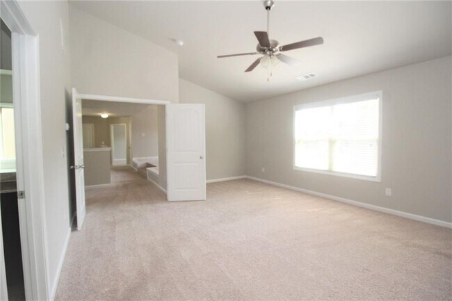 Building Photo - 4086 Water Mill Dr
