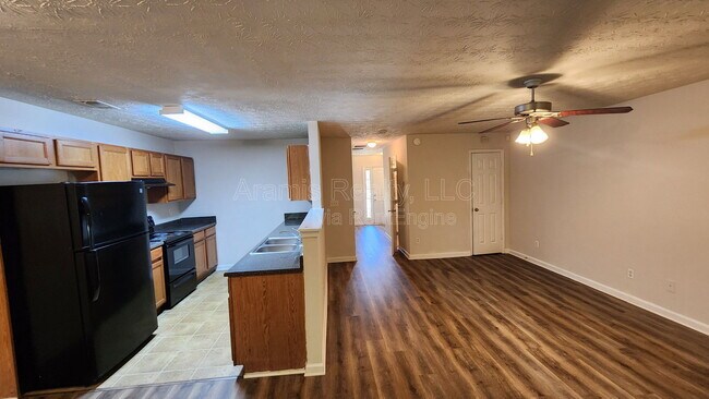 Building Photo - 2840 Vining Ridge Terrace