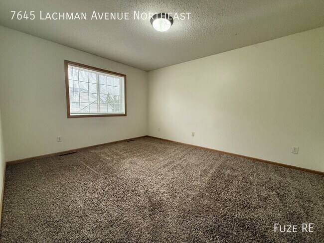 Building Photo - 7645 Lachman Ave NE