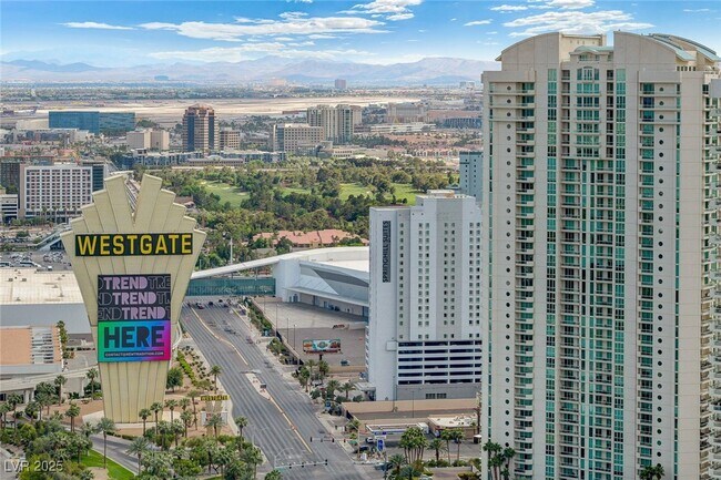 Building Photo - 222 Karen Ave