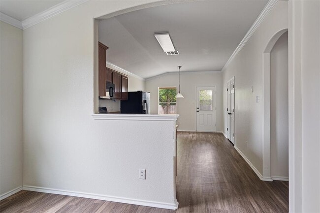 Building Photo - 1106 Canada Wild Dr