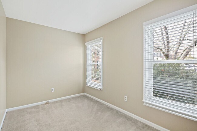 Building Photo - Germantown, MD