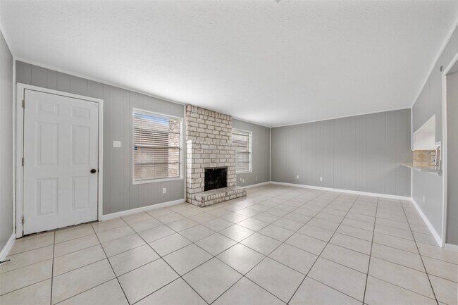 Building Photo - 11610 S Kirkwood Rd