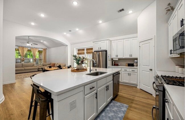 Building Photo - 17303 Merigold Hts Dr