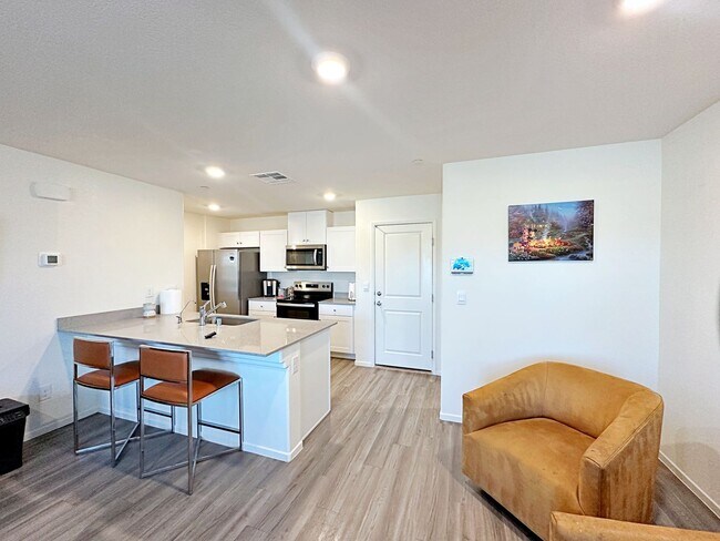 Building Photo - 1 MONTH FREE RENT* 3 BEDROOM TOWNHOUSE LOCATED IN INSPIRADA