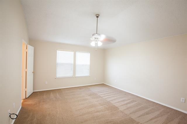 Building Photo - 1118 Water Oak Way
