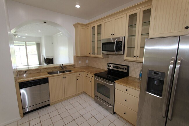 Building Photo - 451 Hamptoncrest Cir