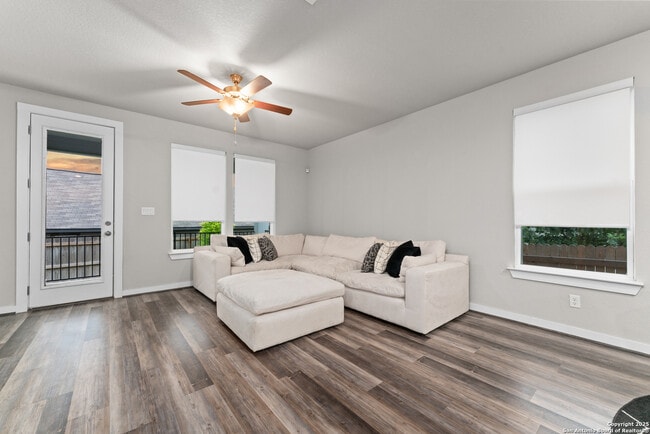 Building Photo - 15011 Wychwood Pl