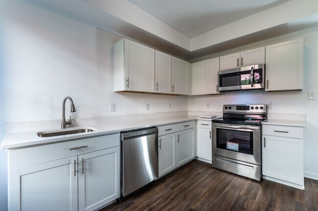 Building Photo - 4415 Garwood Way