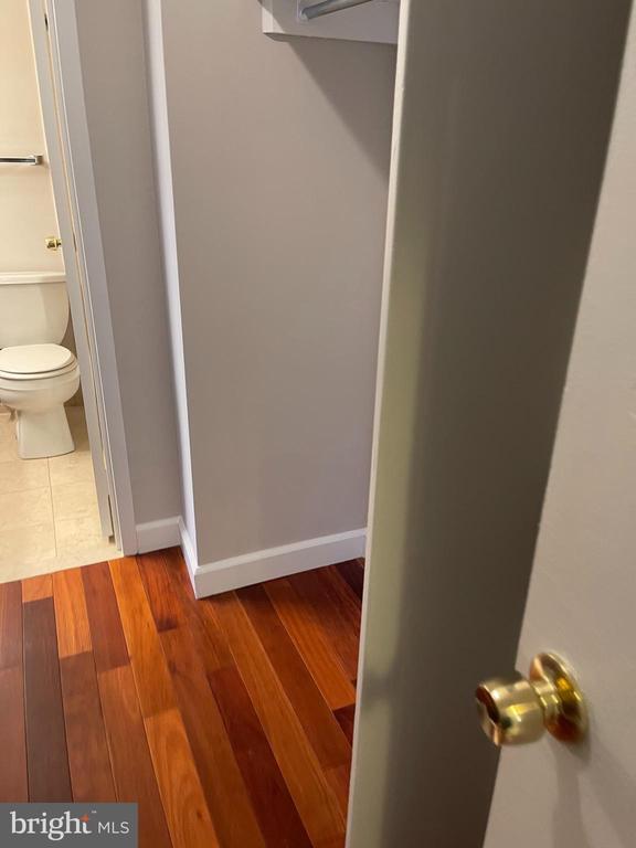 Building Photo - 950 25th St NW