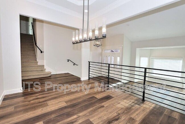 Building Photo - 2696 Prestwick Dr