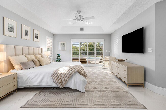 Building Photo - 20376 Hacienda Ct