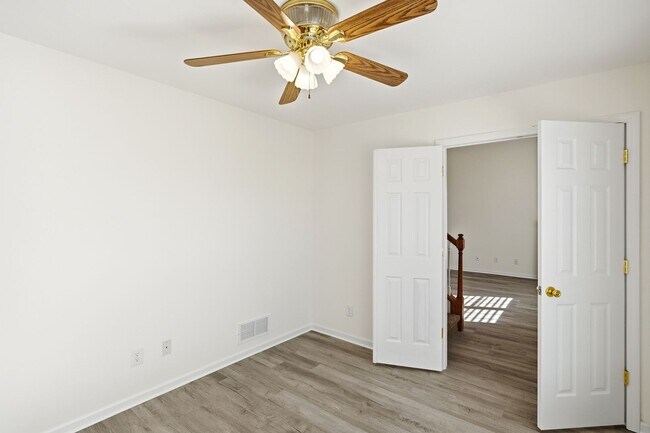 Building Photo - 1707-1709-1709 Juniper Dr