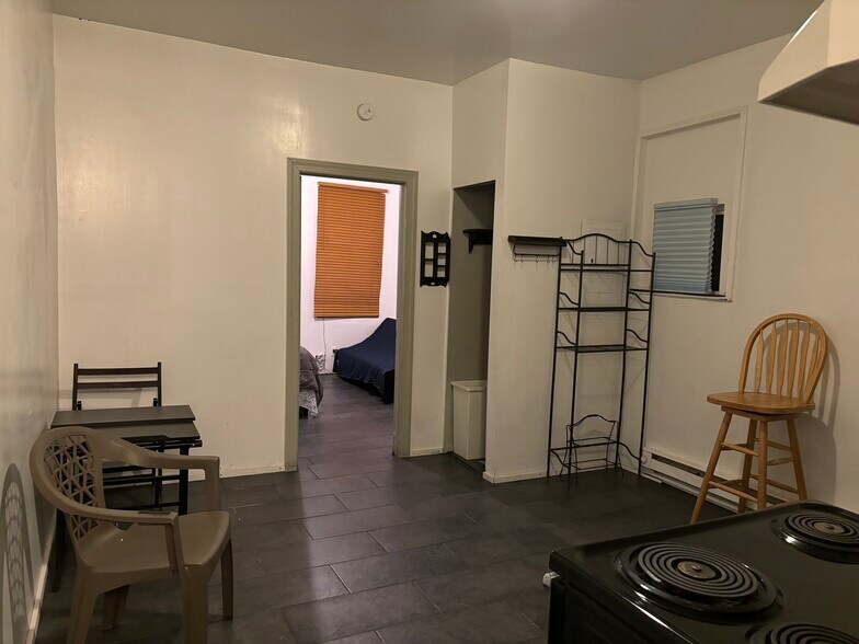 Primary Photo - 4328 Frankford Ave