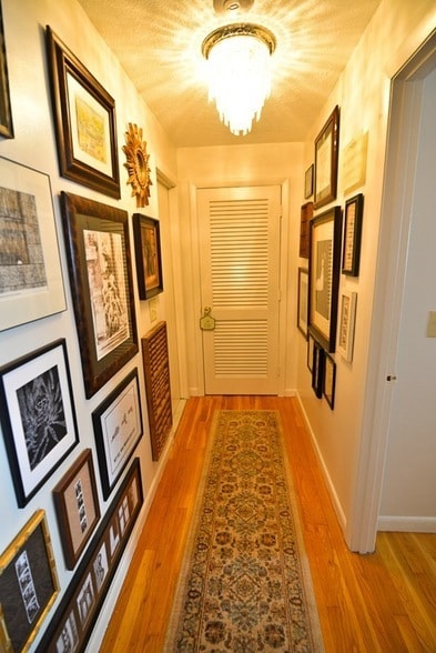 Building Photo - 20 Radcliffe Rd