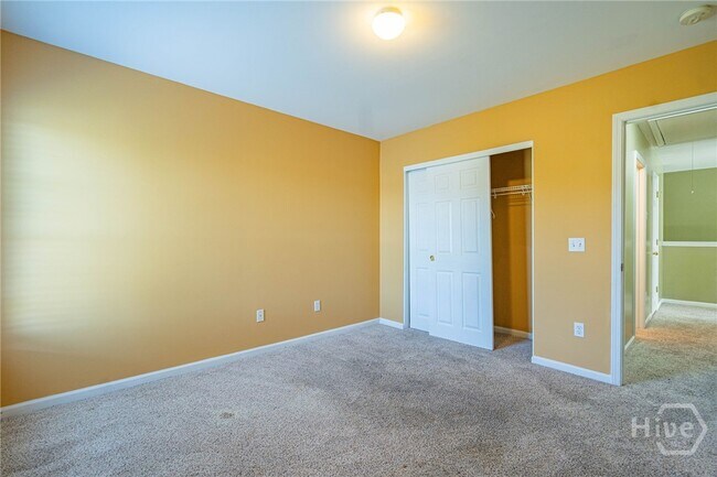 Building Photo - 7 Briarcliff Way