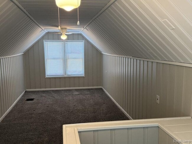 Building Photo - 13661 Kingston St