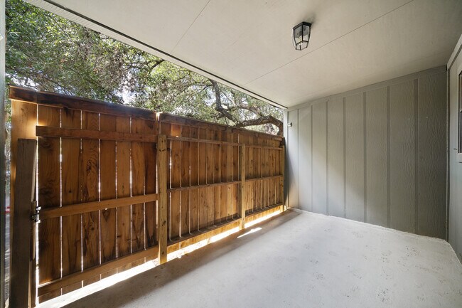 Building Photo - 3843 Barrington St