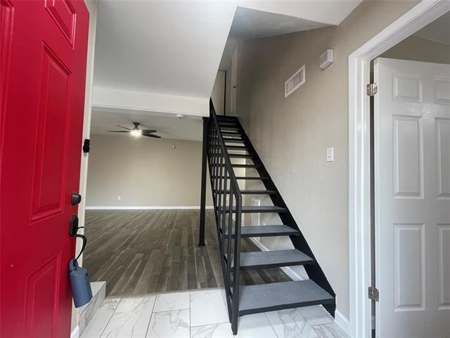 Building Photo - 3121 Park Ln