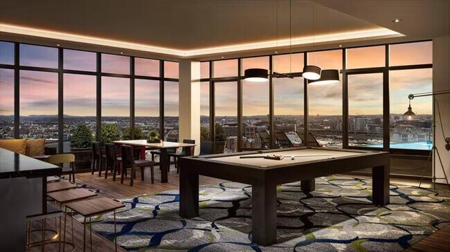 Building Photo - 410 Summer St