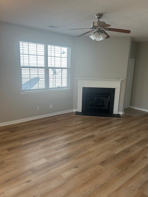 Building Photo - One Level Living