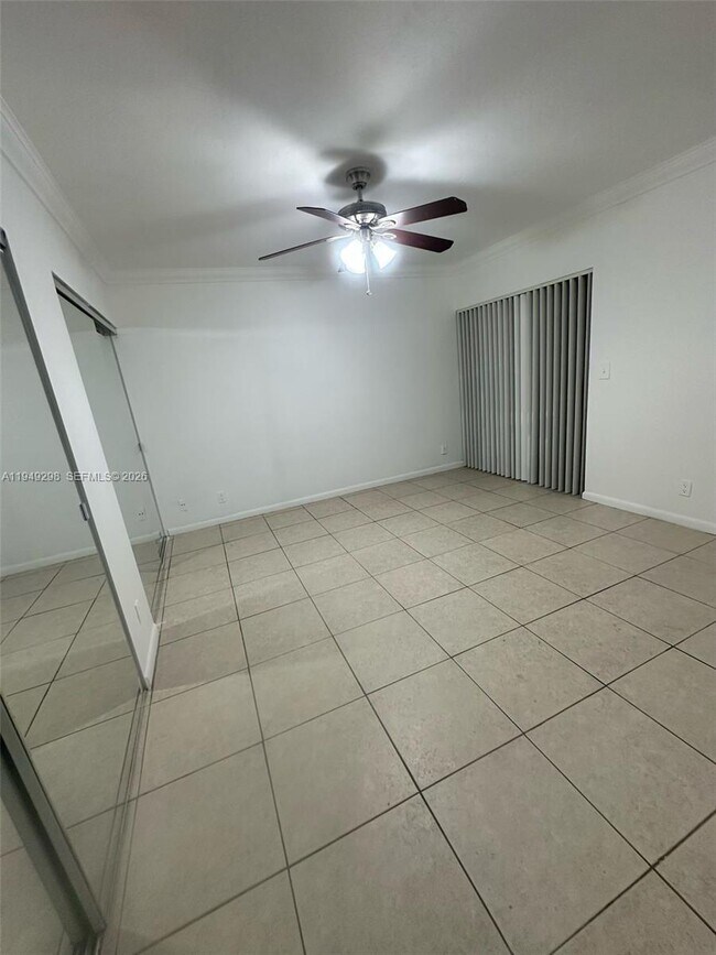 Building Photo - 1802 Waterview Cir