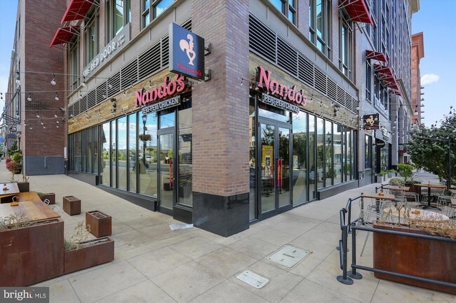 Building Photo - 930 Rose Ave